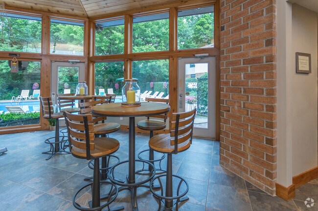 Parkridge Apartments