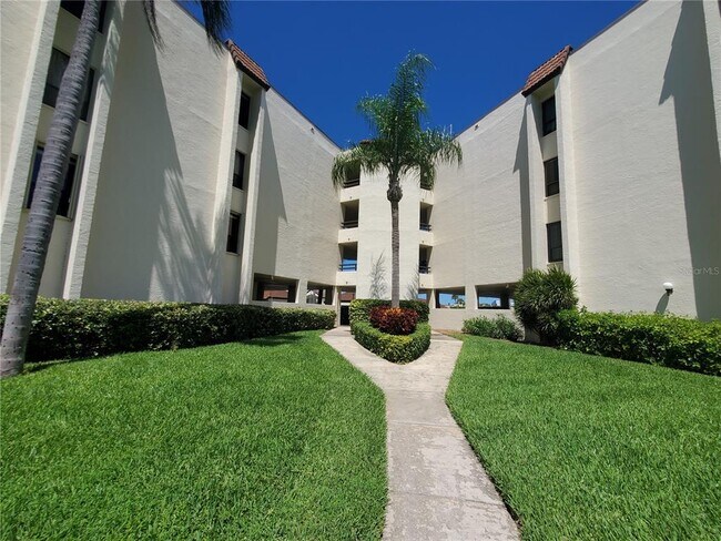 Photo - 103 1st St E Unidad 309