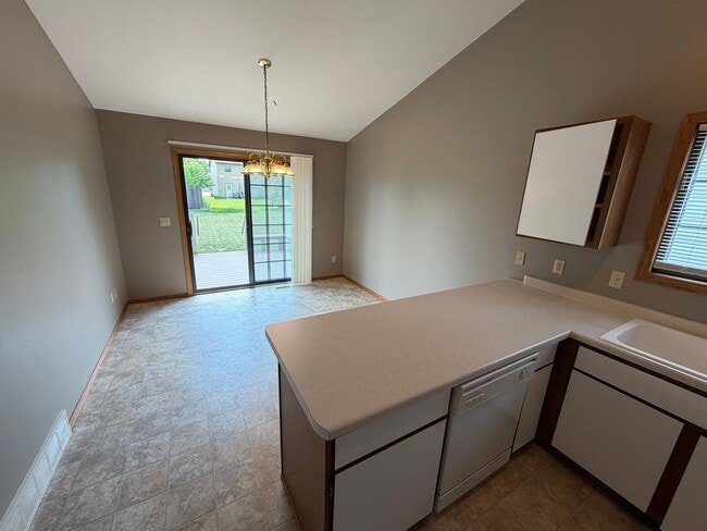 Photo - 514 Pheasant Dr Unit 516