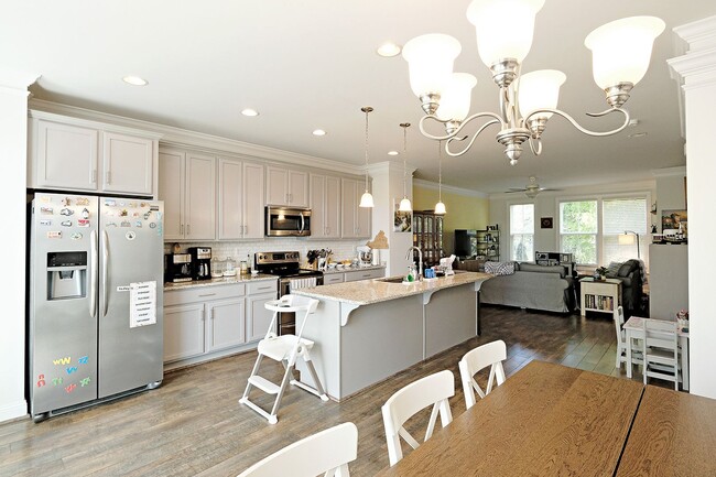 Photo - Pet-Friendly Townhome With Rooftop Terrace + Blue Ridge Mountain Views