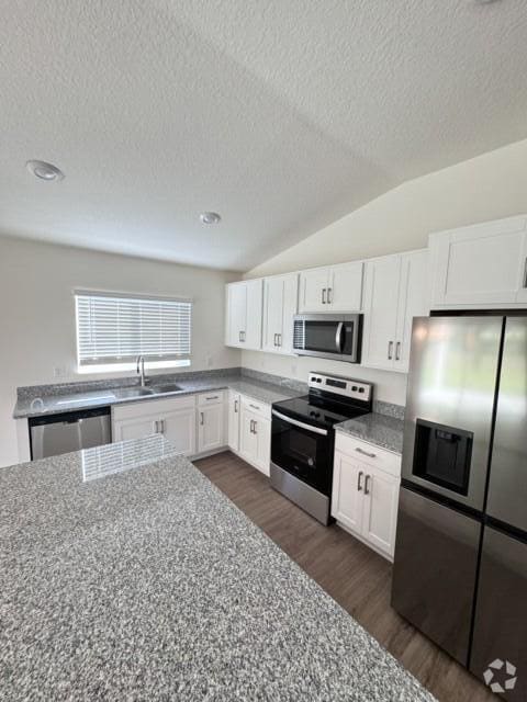 Building Photo - 3015 Sanctuary Dr Rental