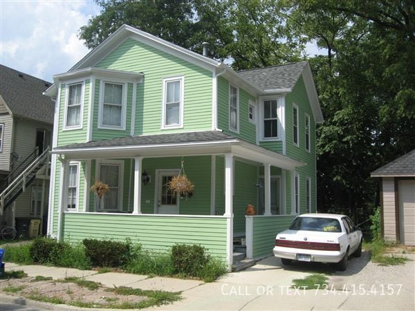 Photo - 609 E Ann St