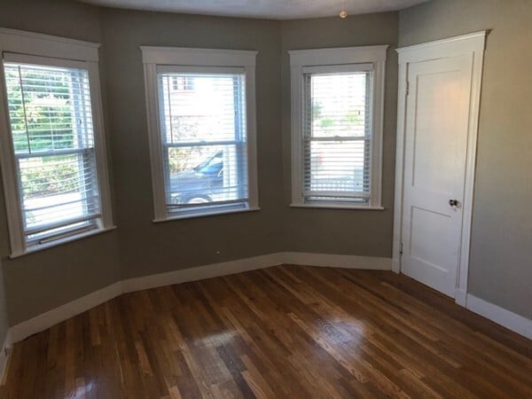 76 Westmoreland St Unit 2