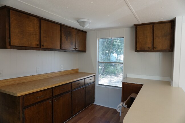 Photo - 2554 Lake Douglas Rd