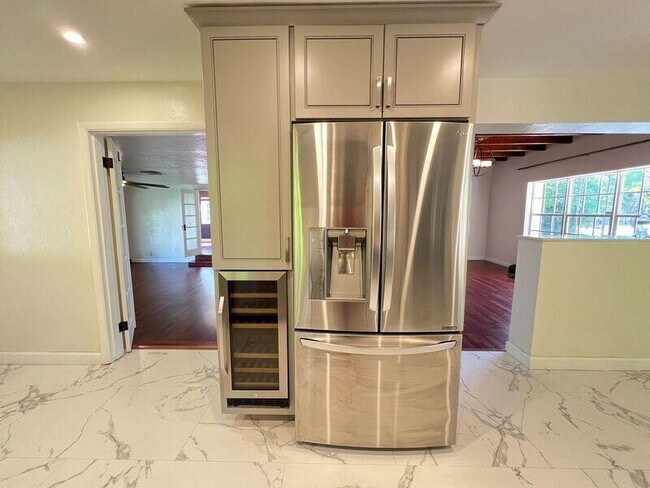 Photo - 2615 McKinley St