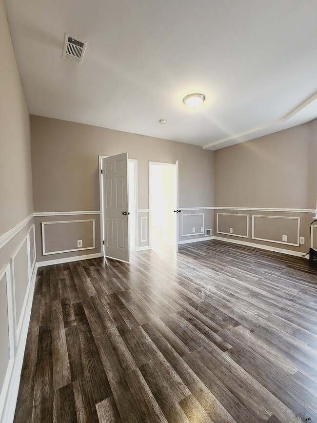 63-65 W 21st St 3 - 69 W 21st St Unit 3