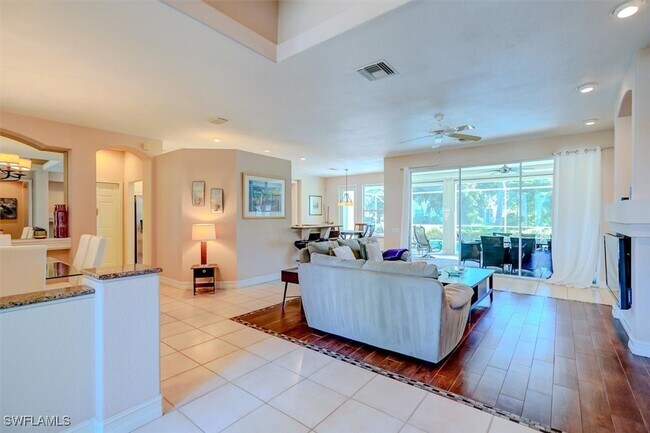 Photo - 5613 Harbour Cir