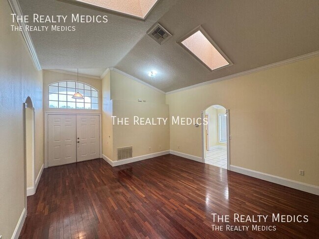 Photo - 2719 Crane's Cove Dr