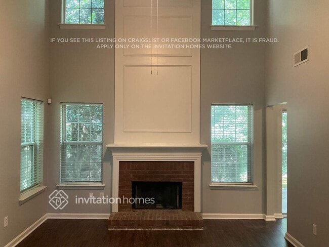 Photo - 28 Whitlock Square SW