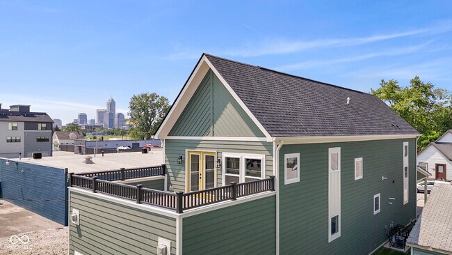 Photo - 1405 Deloss St