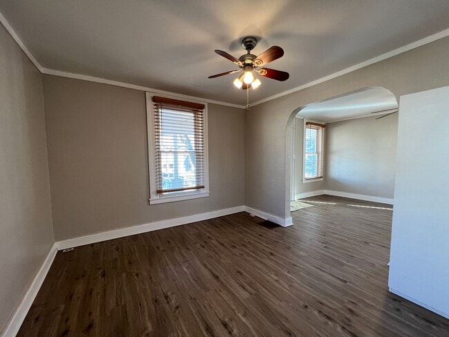 Photo - 2728 Chestnut St