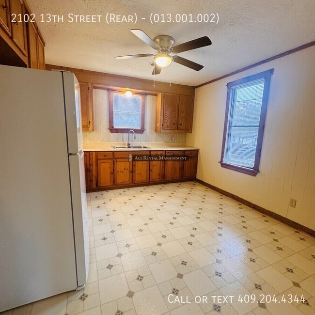 Photo - 2102 13th St Unit (013.001.002)