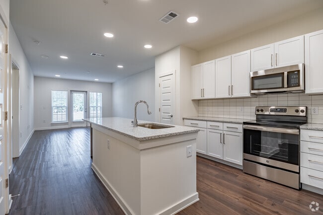 1BR, 1BA - 950SF - Station 75 Apartments at McDonough