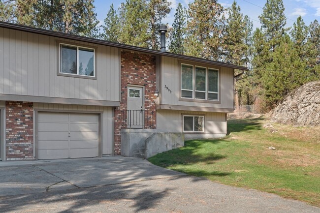 Building Photo - South Valley Duplex for Rent!