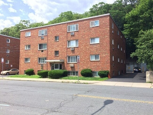 Photo - 1 bedroom Oak Square Brighton