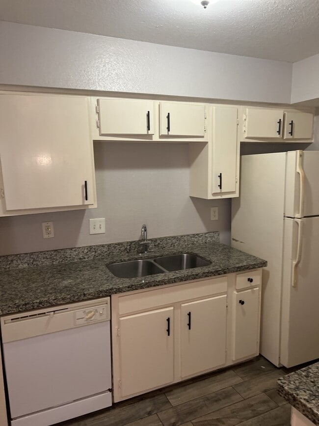 Photo - 6200 W Tidwell Rd