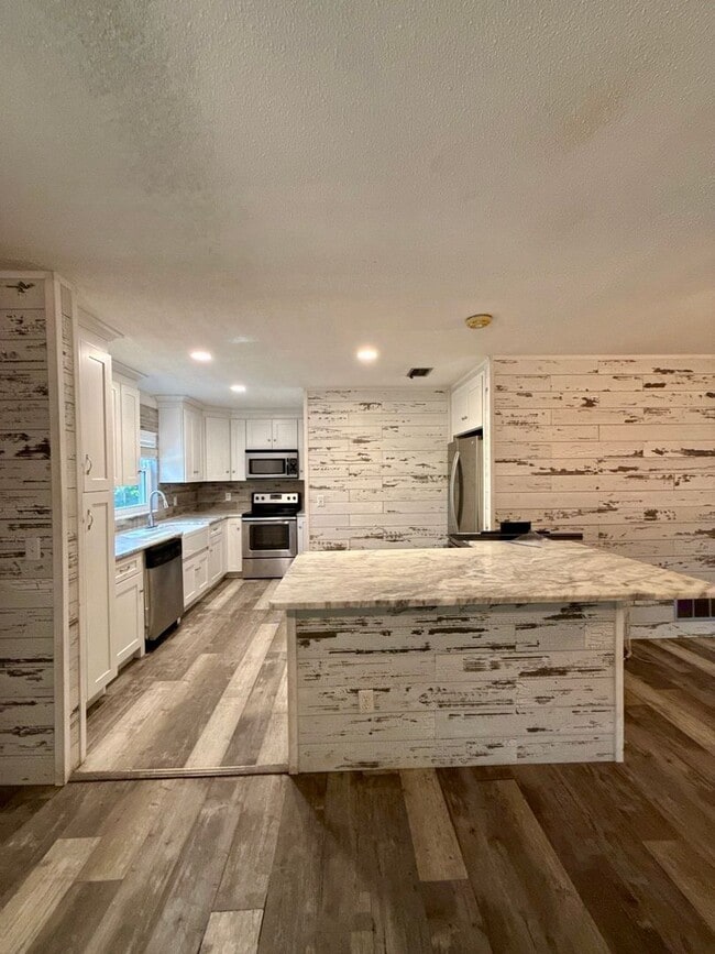 Photo - Mandarin Beautiful Corner Property!