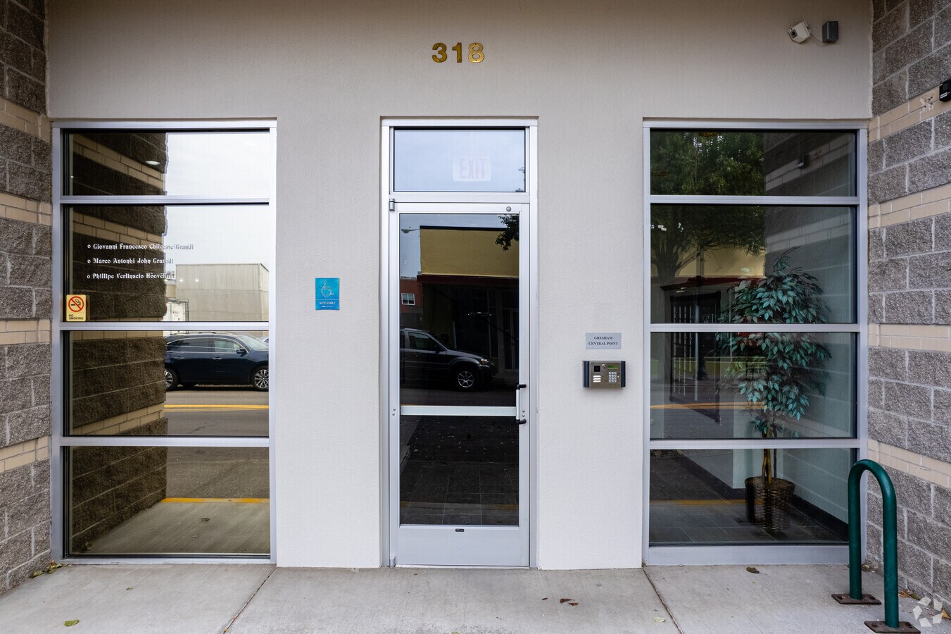 Photo - Central Point