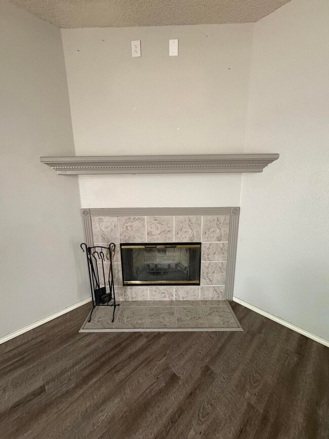 Photo - 412 Primrose Ave