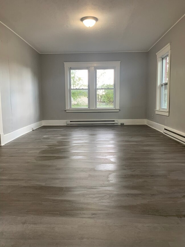 Photo - 2831 Globe Ave Unit 1