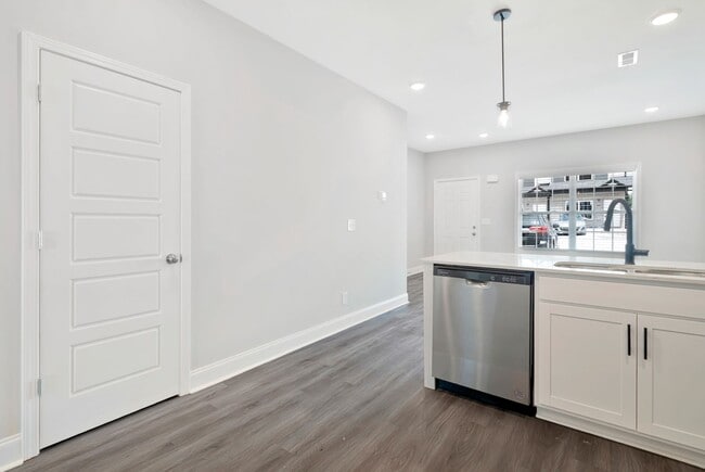 Needmore Creek Townhomes