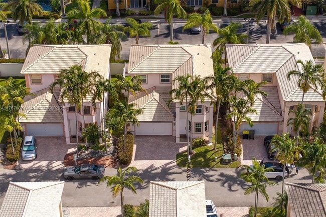 Photo - 208 SE 15th St