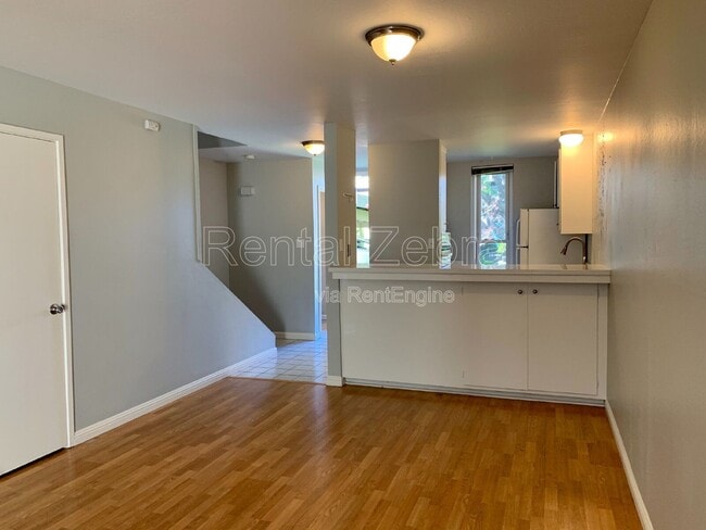 Photo - 1470 Creekside Dr