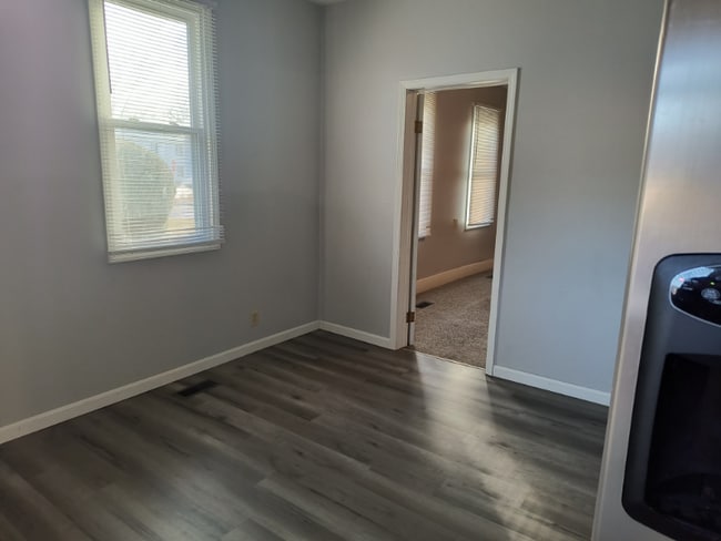 Photo - 2621 Mt Vernon Ave Unidad 2621 Mt Vernon Ave Apt A