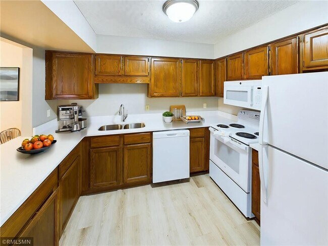 Photo - 9343 Ranchview Ln N