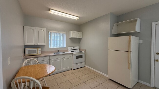 Photo - 627 Orchid Dr Unit LO