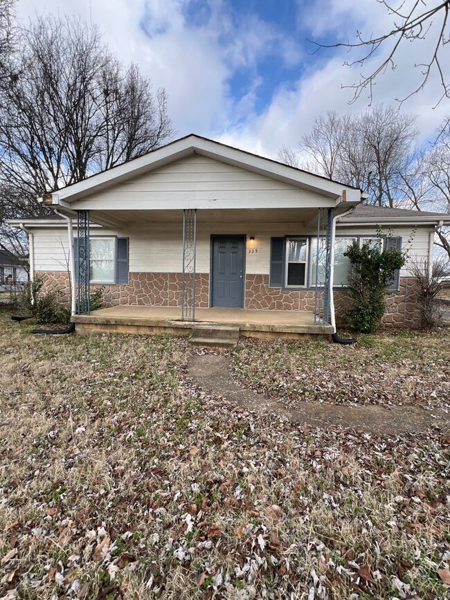 Three Bedroom Ranch with Fenced Yard in Ol... - Three Bedroom Ranch with Fenced Yard in Ol... House