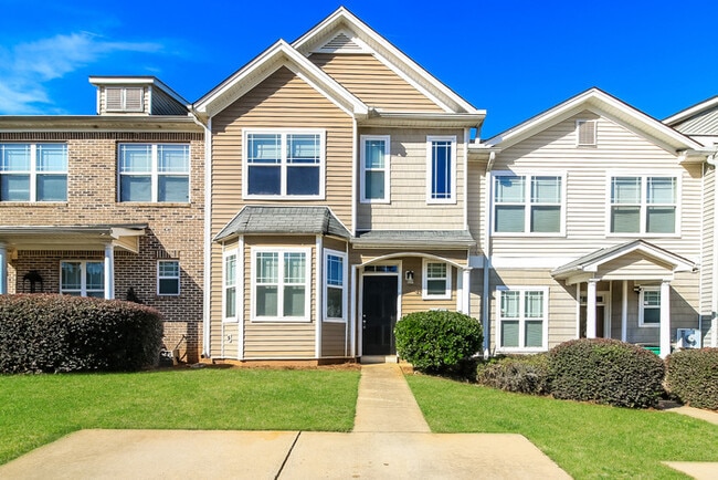 Building Photo - 6184 Ellenwood Dr