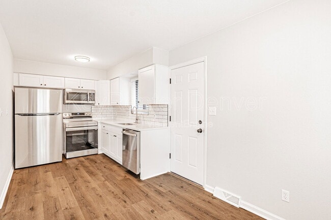 Photo - 4762 S Acoma St