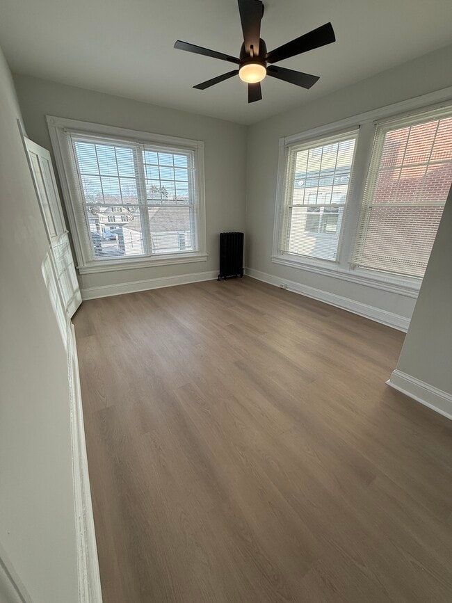 Photo - 108 Forrest Ave Unit 5