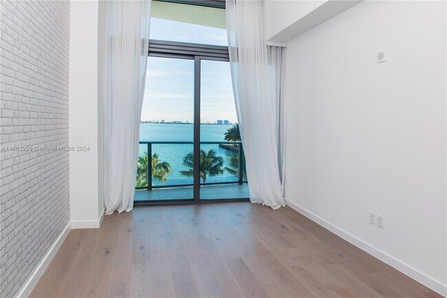 Photo - 460 NE 28th St Condo