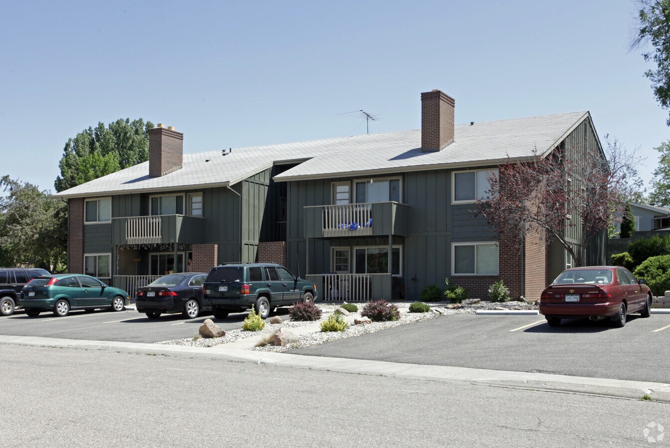 Photo - 133 Dartmouth Trl