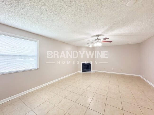 Photo - 3026 Mangrove Ave