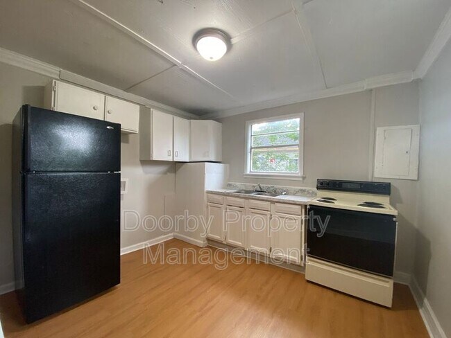 Photo - 1204 E 34th St