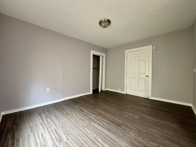 Photo - 3805 Alton Park Blvd