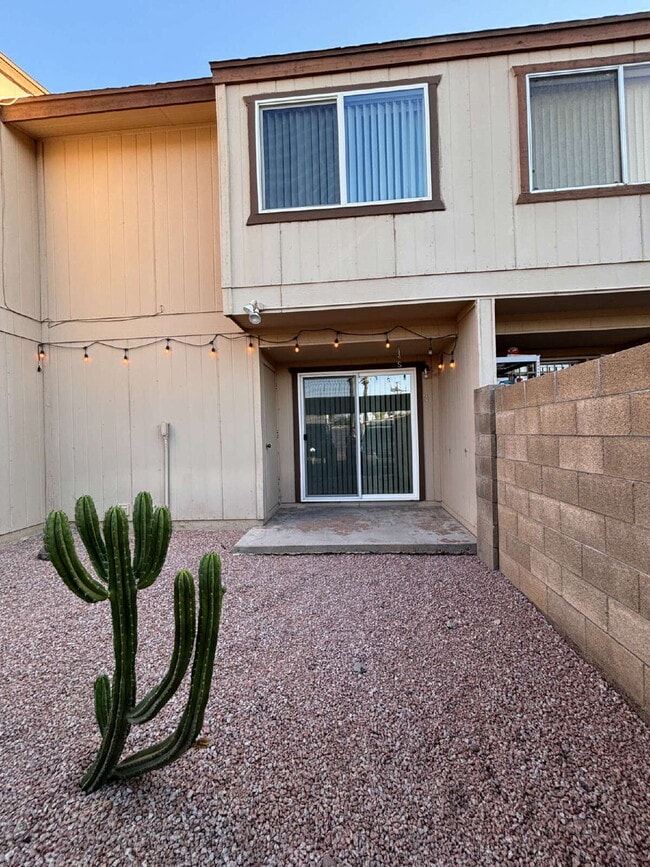 Building Photo - Coming Soon! Old Town Scottsdale Townhouse... Unit #3