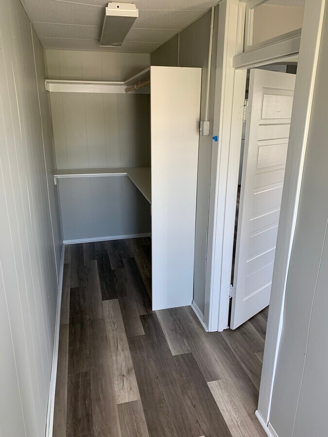 Amplio vestidor - 609 Grant St Unidad #2