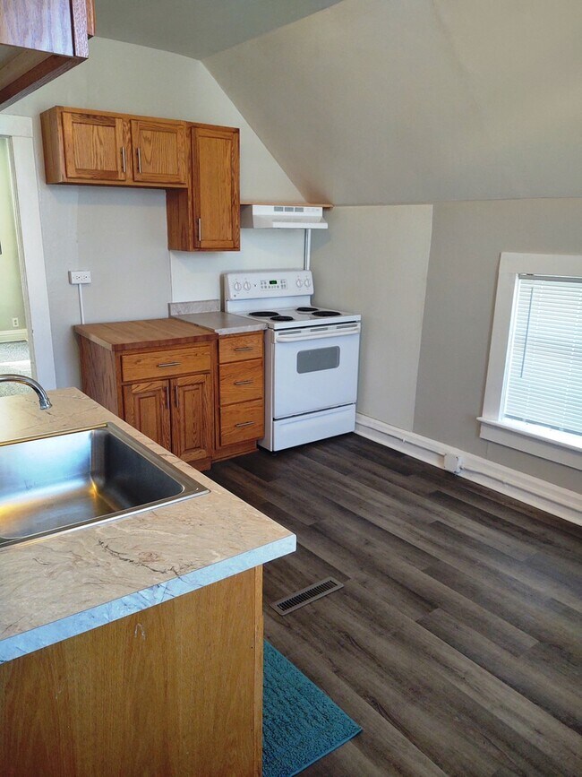 Photo - 2815 Elizabeth Ave Unit 2