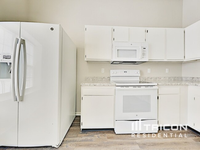 Photo - 4669 Driftwood Ln