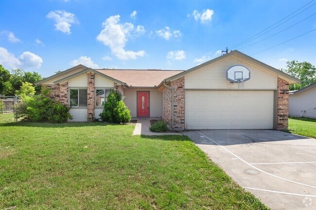 Building Photo - 13313 Briar Hollow Dr Rental