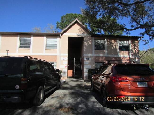 Photo - 4125 Pinewood Dr NE Unidad 6 Rental
