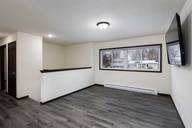 Photo - 419 Campfire Dr