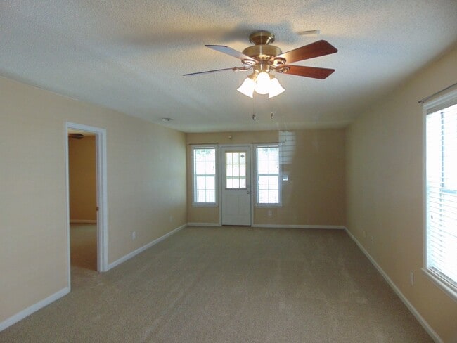 Photo - West Augusta Townhome Close to Medical, Shopping, and Dining