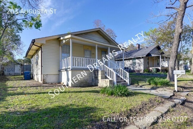 Photo - 203 Augusta St