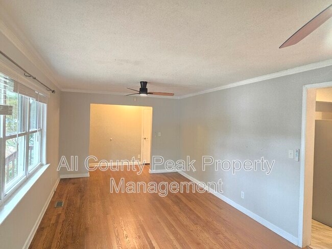 Photo - 3934 Kensington Dr