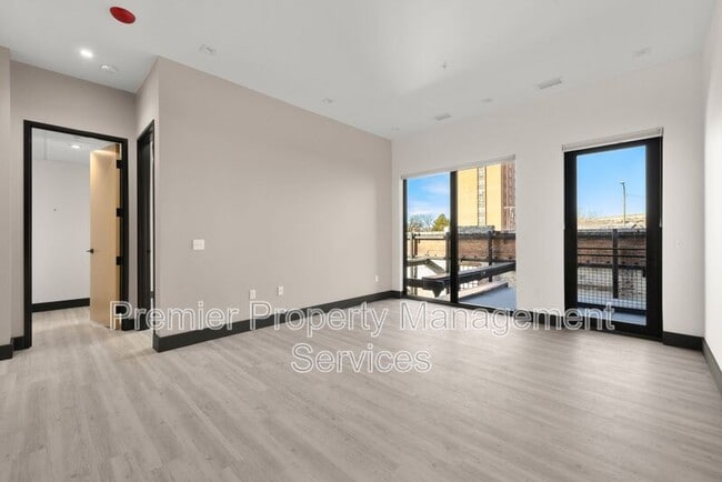 Photo - 2310 First Ave N Unit #509